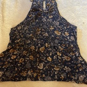 American Eagle Flowy Tank Size XL